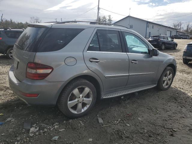 4JGBB8GB7AA562980 - 2010 MERCEDES-BENZ ML 350 4MATIC GRAY photo 3