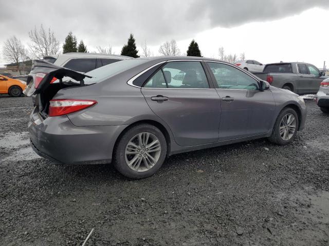 4T1BF1FKXFU096965 - 2015 TOYOTA CAMRY SE LE 灰色 照片 3
