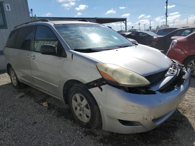 5TDZA23C96S500296 - 2006 TOYOTA SIENNA CE GRAY photo 4