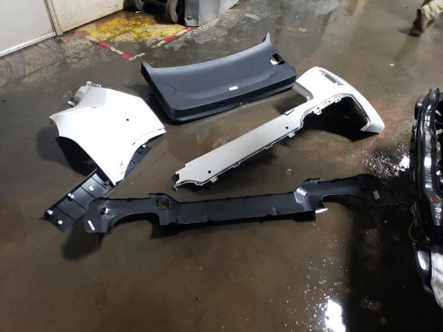 5UX83DP04R9V83087 - 2024 BMW X3 M40I WHITE photo 12