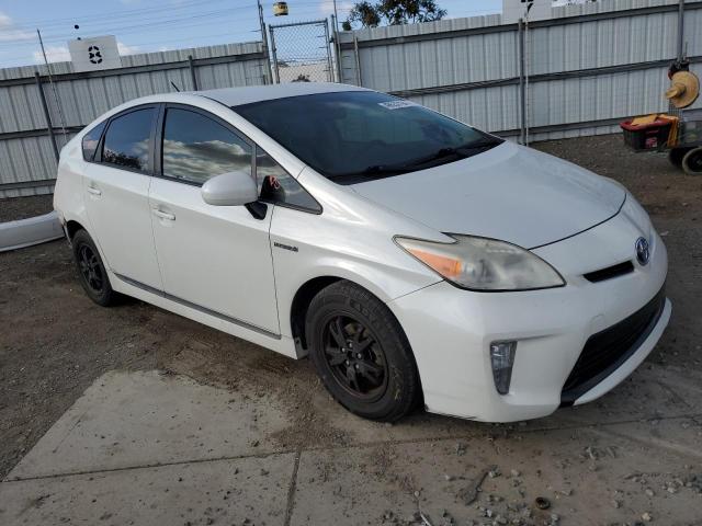 JTDKN3DU6C1545580 - 2012 TOYOTA PRIUS WHITE photo 4