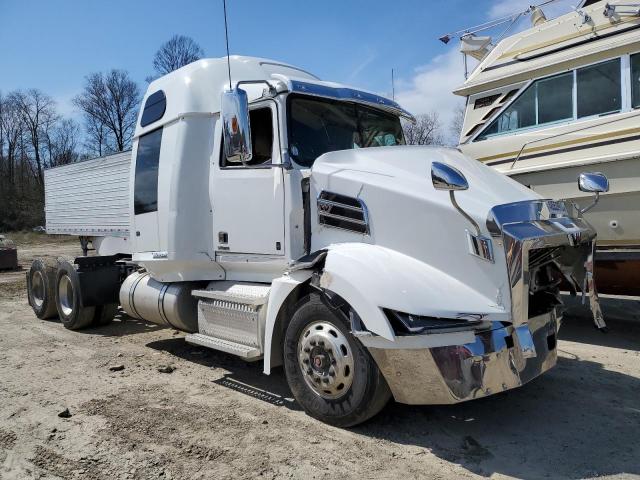 5KJJBHDR4MLMJ2676 - 2021 WESTERN STAR/AUTO CAR 5700 XE WHITE photo 1