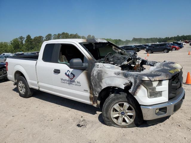 1FTEX1CG9FKD11715 - 2015 FORD F150 SUPER CAB WHITE photo 4