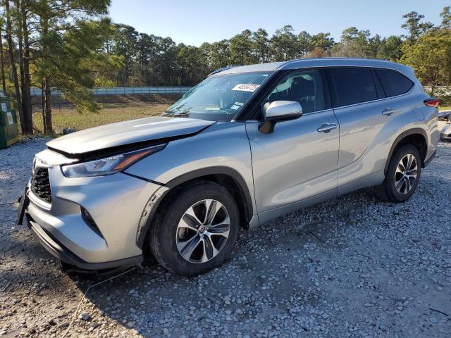 5TDGZRAH5LS504770 - 2020 TOYOTA HIGHLANDER XLE 银色 照片 1