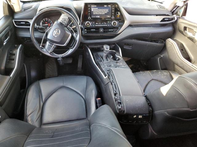 5TDGZRAH5LS504770 - 2020 TOYOTA HIGHLANDER XLE 银色 照片 8