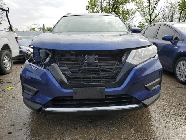 JN8AT2MT5JW453884 - 2018 NISSAN ROGUE S BLUE photo 5