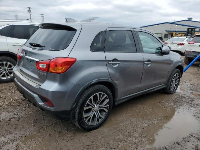 JA4AR3AUXJU004140 - 2018 MITSUBISHI OUTLANDER ES GRAY photo 3