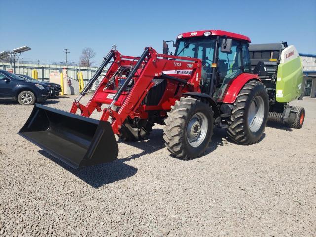 18SPJ00070 - 2015 TRAC TRACTOR RED photo 2