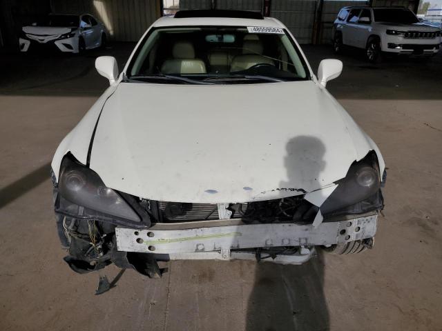 JTHCK262662007008 - 2006 LEXUS IS 250 WHITE photo 5