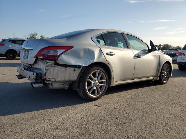 1N4AA5APXAC820408 - 2010 NISSAN MAXIMA S SILVER photo 3