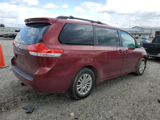 5TDYK3DCXDS381832 - 2013 TOYOTA SIENNA XLE RED photo 3