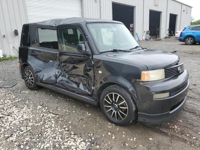 JTLKT324X64057863 - 2006 TOYOTA SCION XB BLACK photo 4