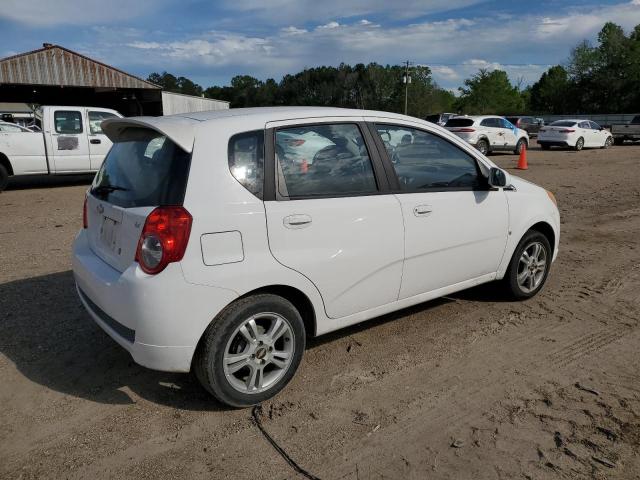 KL1TD66E19B679664 - 2009 CHEVROLET AVEO LS WHITE photo 3