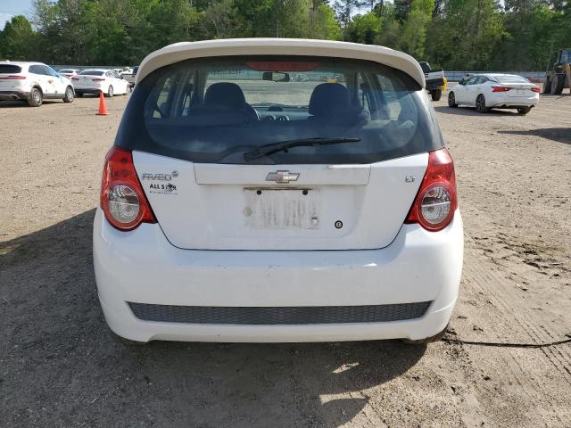 KL1TD66E19B679664 - 2009 CHEVROLET AVEO LS WHITE photo 6