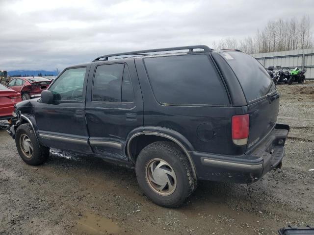 1GNDT13WXX2216247 - 1999 CHEVROLET BLAZER BLACK photo 2