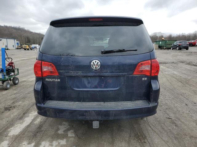 2C4RVABG9ER134382 - 2014 VOLKSWAGEN ROUTAN SE BLUE photo 6