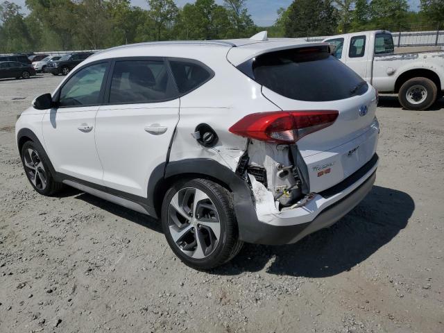 KM8J33AL0JU753622 - 2018 HYUNDAI TUCSON SPORT WHITE photo 2