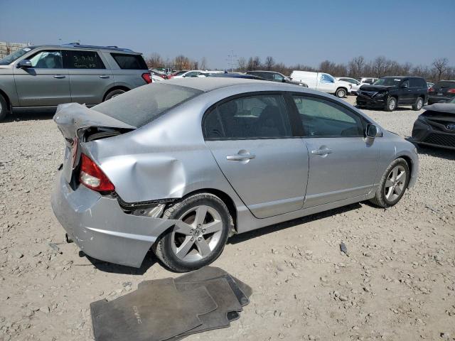 19XFA16639E021373 - 2009 HONDA CIVIC LX-S Gümüş fotoğraf 3