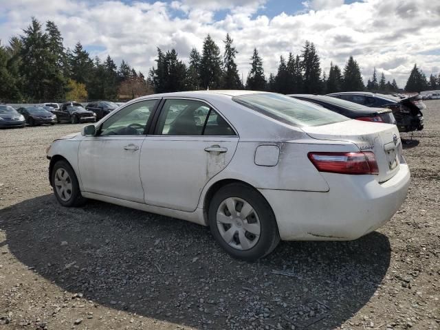 JTNBE46K273045956 - 2007 TOYOTA CAMRY CE WHITE photo 2