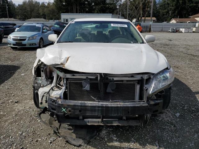 JTNBE46K273045956 - 2007 TOYOTA CAMRY CE WHITE photo 5