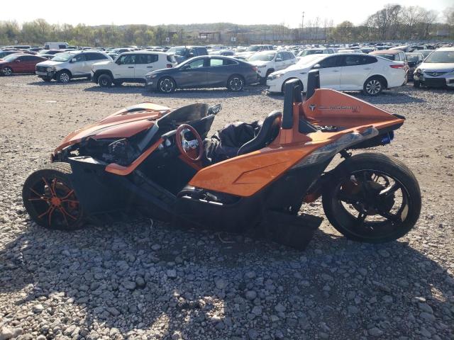 57XAAPFA8F5105205 - 2015 POLARIS SLINGSHOT SL ORANGE photo 3