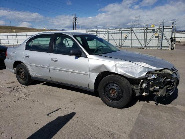 1G1ND52F34M675535 - 2004 CHEVROLET CLASSIC SILVER photo 4