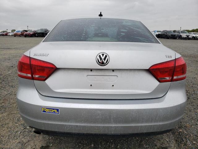 1VWAT7A31FC097033 - 2015 VOLKSWAGEN PASSAT S SILVER photo 6