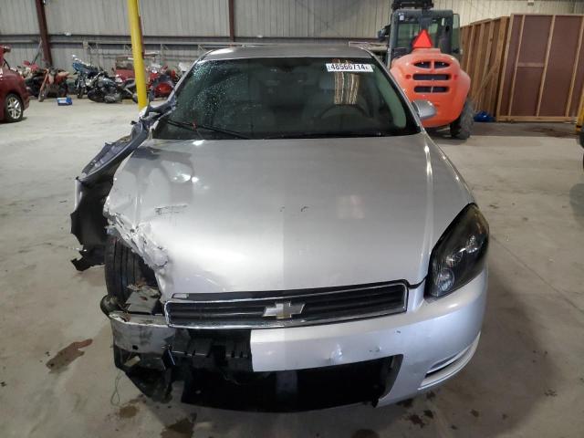 2G1WB57K691264777 - 2009 CHEVROLET IMPALA LS SILVER photo 5