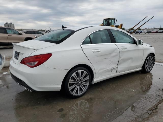 WDDSJ4EB1JN673073 - 2018 MERCEDES-BENZ CLA 250 WHITE photo 3