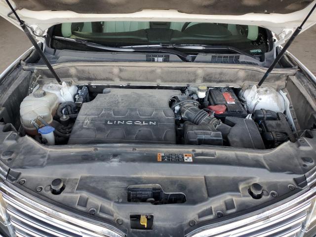 2LMTJ6LR2GBL52285 - 2016 LINCOLN MKX RESERVE WHITE photo 11