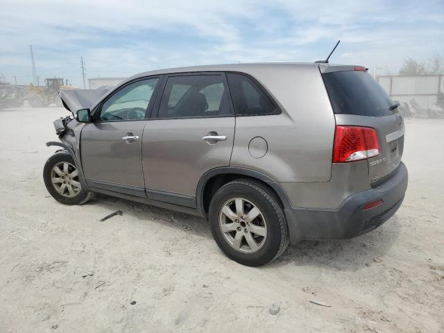 5XYKT4A10CG262081 - 2012 KIA SORENTO BASE TAN photo 2