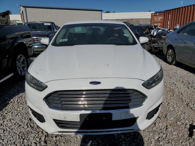 3FA6P0G73FR233880 - 2015 FORD FUSION S WHITE photo 5