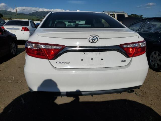 4T1BF1FK8HU759355 - 2017 TOYOTA CAMRY LE WHITE photo 6