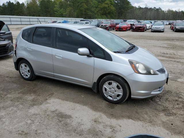 JHMGE8H33DC025300 - 2013 HONDA FIT SILVER photo 4