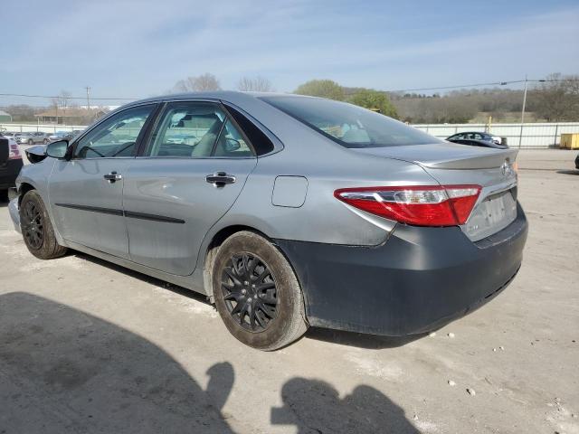 4T4BF1FK5FR474941 - 2015 TOYOTA CAMRY LE SILVER photo 2