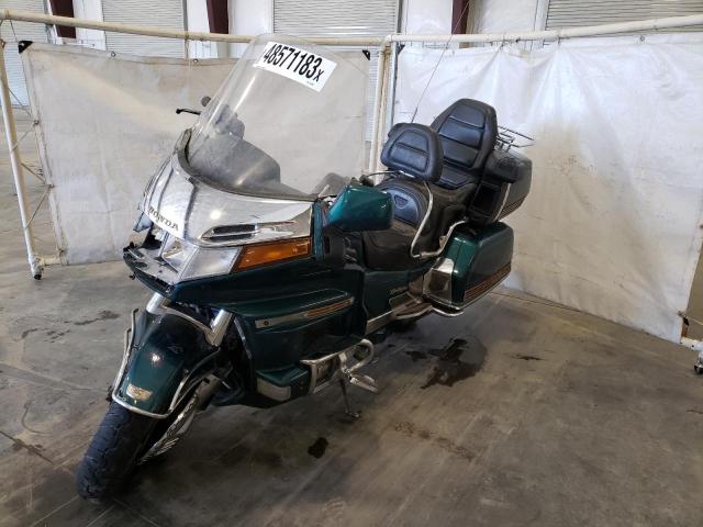 1HFSC2210SA700136 - 1995 HONDA GL1500 A/2 GREEN photo 2