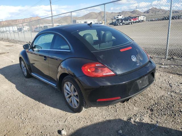 3VWJL7AT8DM626621 - 2013 VOLKSWAGEN BEETLE BLACK photo 2