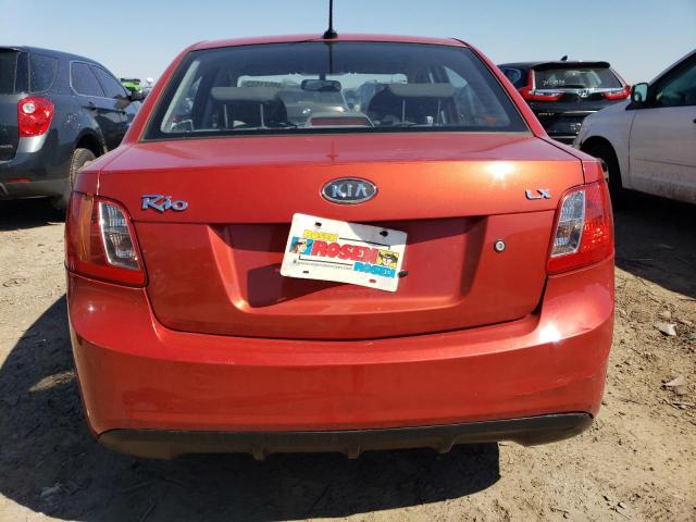 KNADH4A38B6868206 - 2011 KIA RIO BASE RED photo 6