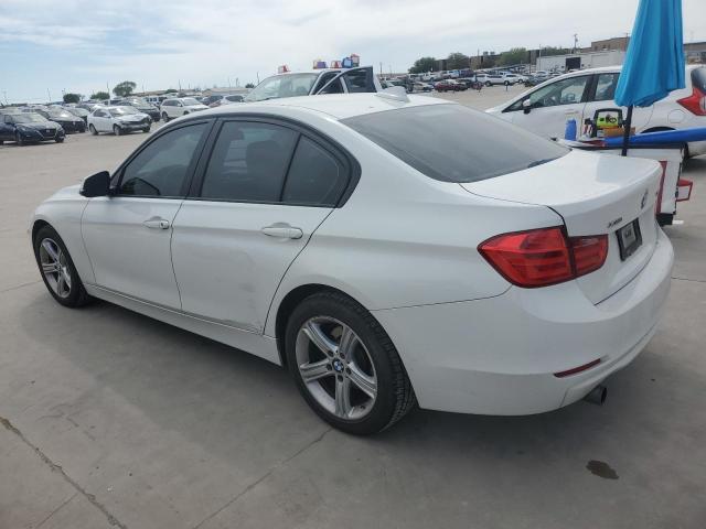 WBA3C3C54EF983604 - 2014 BMW 320 I XDRIVE WHITE photo 2