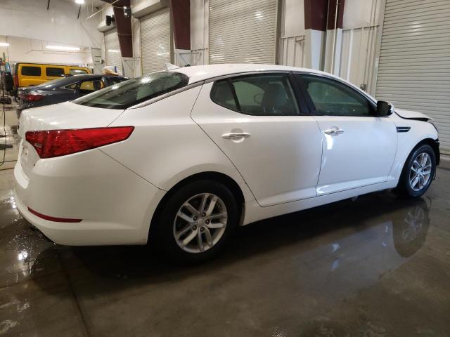 5XXGM4A7XDG159182 - 2013 KIA OPTIMA LX WHITE photo 3