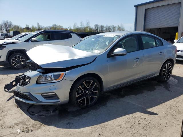 YV140MTL2H2429729 - 2017 VOLVO S60 DYNAMIC SILVER photo 1