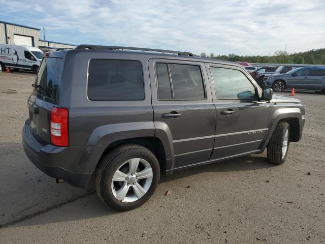 1C4NJPFB0FD139602 - 2015 JEEP PATRIOT LATITUDE GRAY photo 3