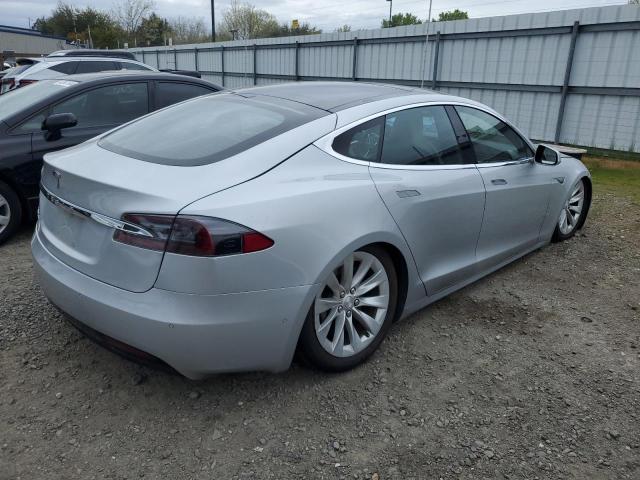 5YJSA1E22GF162410 - 2016 TESLA MODEL S SILVER photo 3