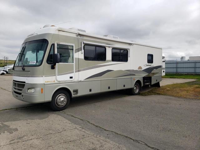 5B4MP67G523348399 - 2003 SOUT MOTORHOME W22 CREAM photo 2