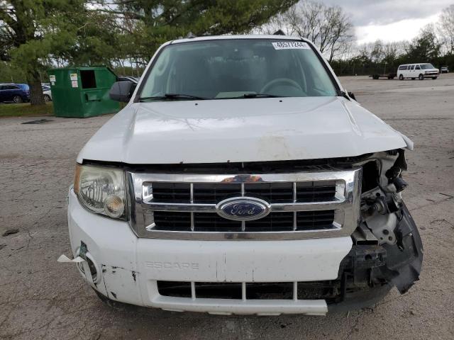 1FMCU93GX9KA56409 - 2009 FORD ESCAPE XLT WHITE photo 5