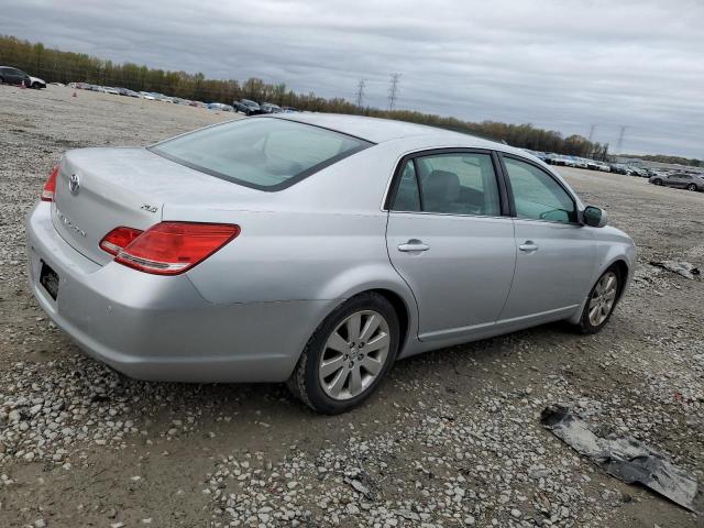 4T1BK36B16U104748 - 2006 TOYOTA AVALON XL SILVER photo 3