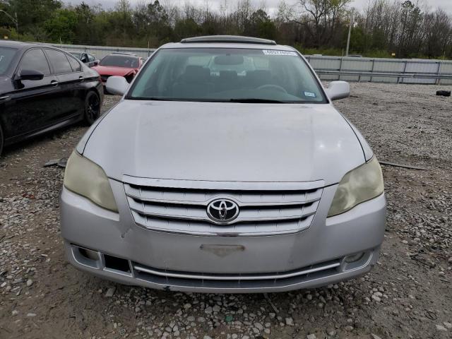 4T1BK36B16U104748 - 2006 TOYOTA AVALON XL SILVER photo 5