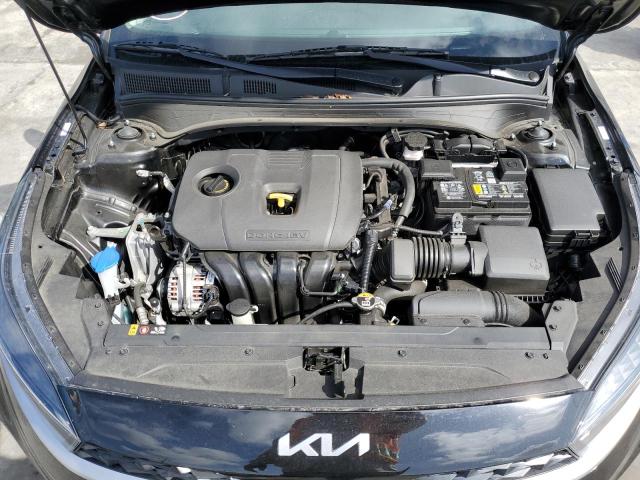 3KPF24AD8PE552652 - 2023 KIA FORTE LX BLACK photo 11