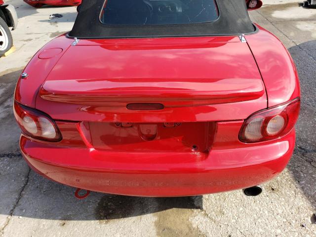 JM1NB353150412438 - 2005 MAZDA MX-5 MIATA BASE RED photo 10