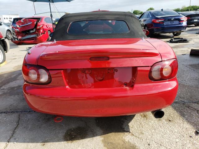 JM1NB353150412438 - 2005 MAZDA MX-5 MIATA BASE RED photo 6
